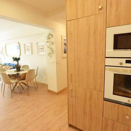 Paradise Luxurious Flat, Free Parking, 3 Double Rooms, Terrace, Jacuzzi, Fully Renovated 圣塞瓦斯蒂安 外观 照片