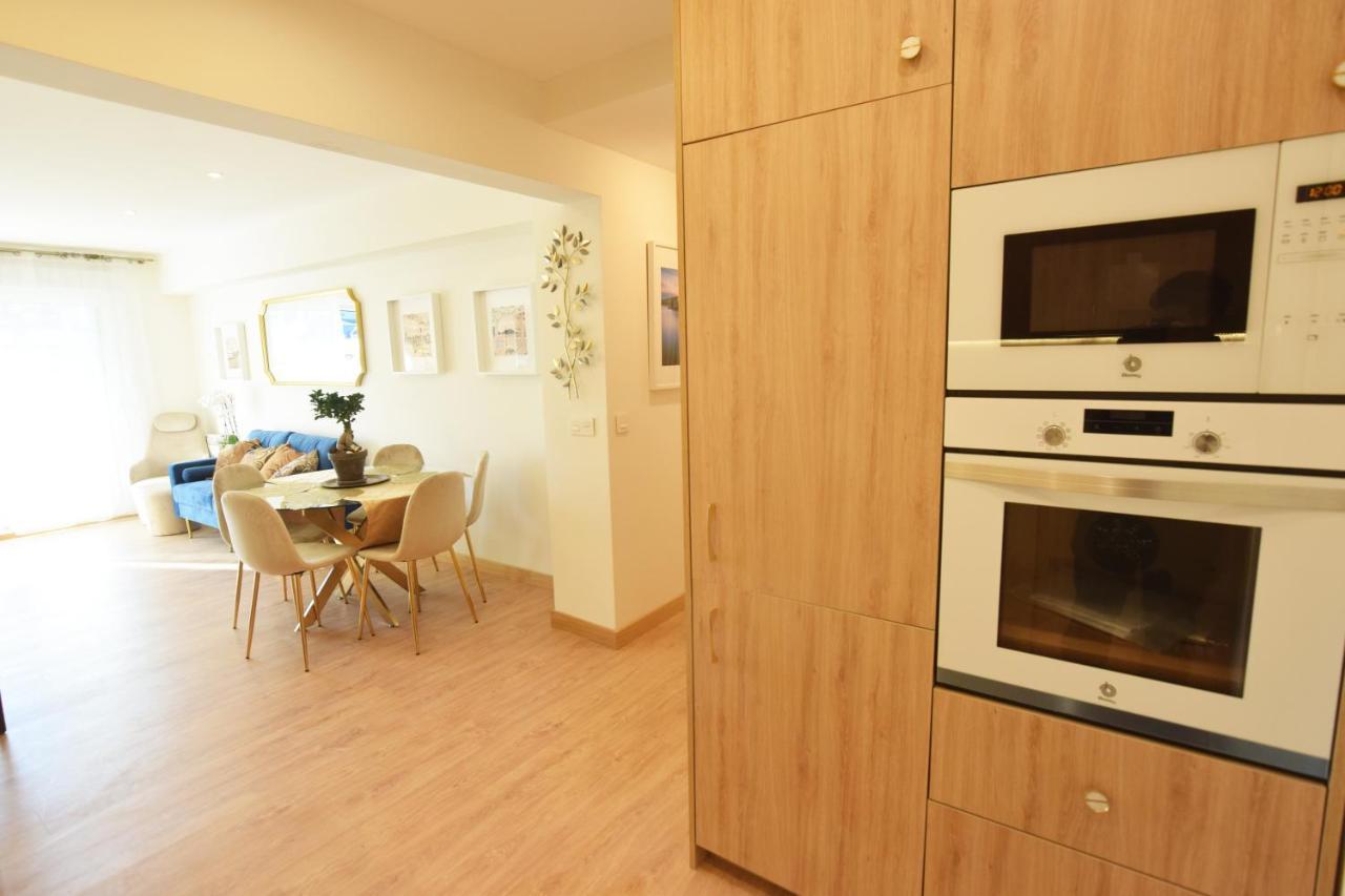 Paradise Luxurious Flat, Free Parking, 3 Double Rooms, Terrace, Jacuzzi, Fully Renovated 圣塞瓦斯蒂安 外观 照片